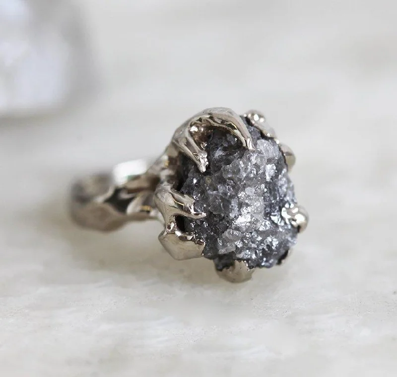 Old cameo engagement rings-Big Raw Diamond Ring, Claw Ring