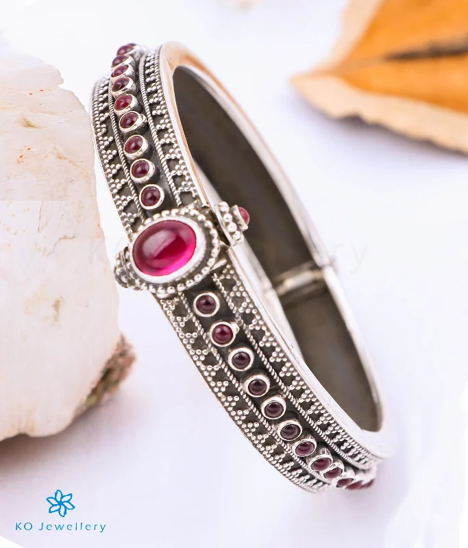 Hand-polished bangles-The Amira Silver Gemstone Kada/Bracelet (Red/Size 2.4)