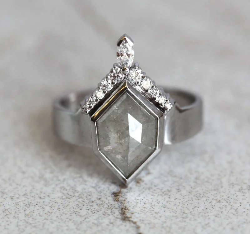 Deco design engagement rings-Modern Hexagon Diamond Ring with White Diamond Crown