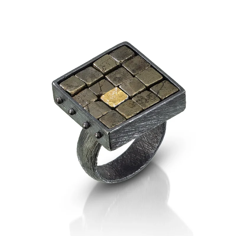 Radiant star rings-Carved 4x4 Grid Ring